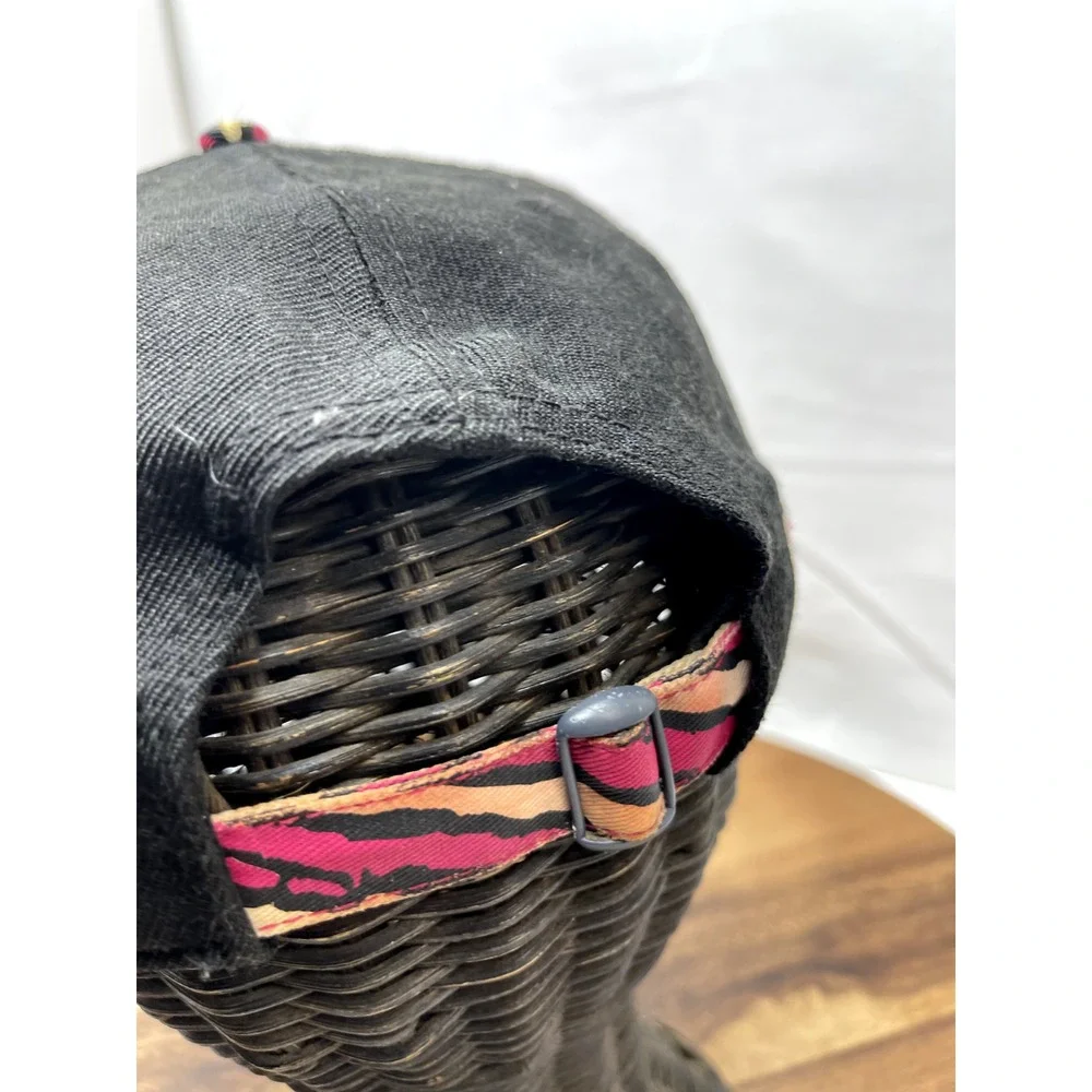 San Antonio Spurs Hat Cap‎ New Era NBA HWC 9Fifty Strapback Pink Black Zubaz